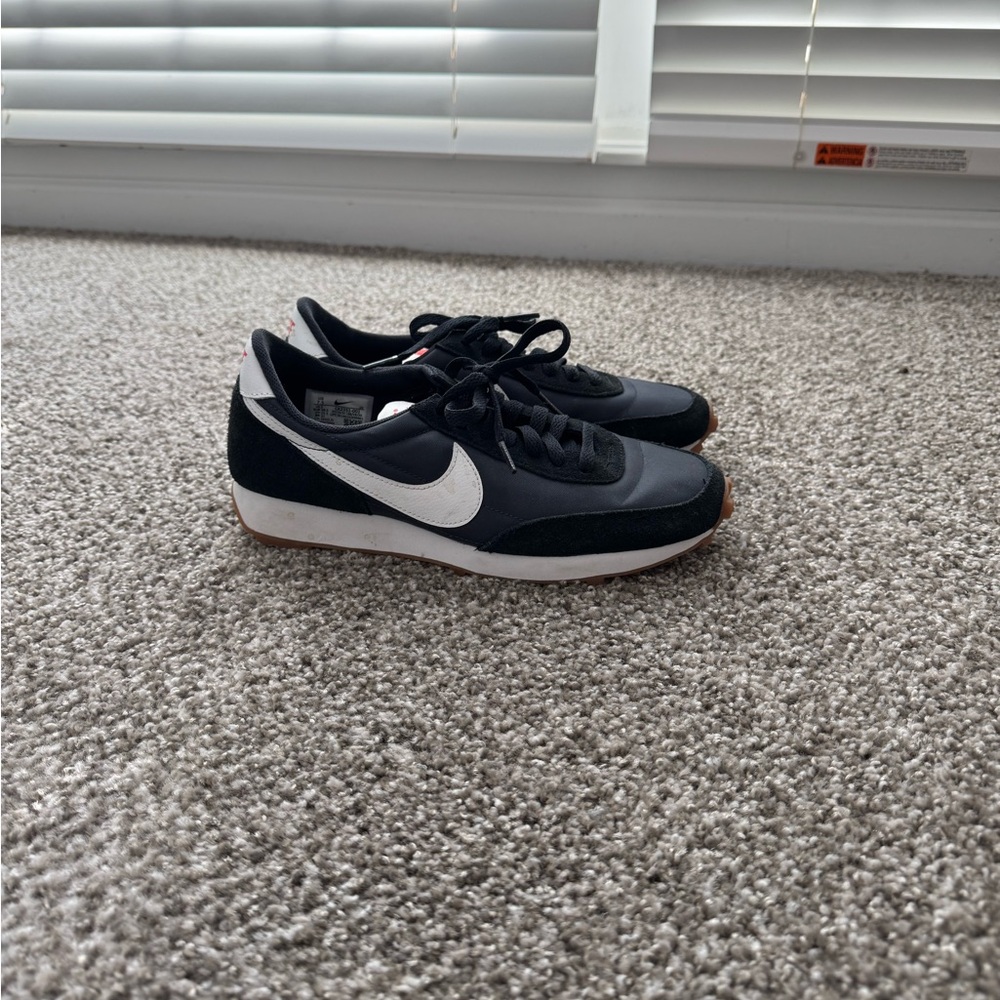 Nike Black and White Sneakers